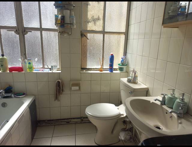 1.5 BEDROOM FLAT FOR SALE IN ESPLANADE